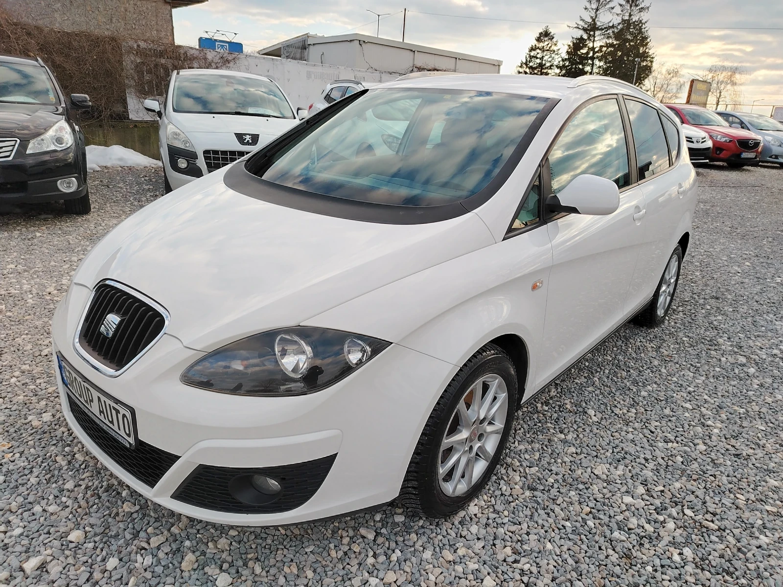 Seat Altea XL-1.6i-102к.с/КЛИМАТРОНИК/ГАЗОВ ИНЖЕКЦИОН!!!  - изображение 3