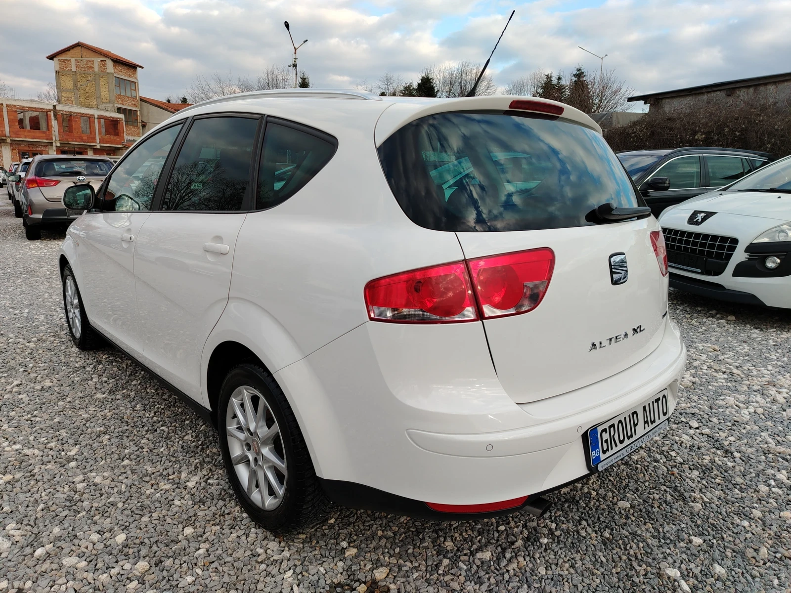 Seat Altea XL-1.6i-102к.с/КЛИМАТРОНИК/ГАЗОВ ИНЖЕКЦИОН!!!  - изображение 5