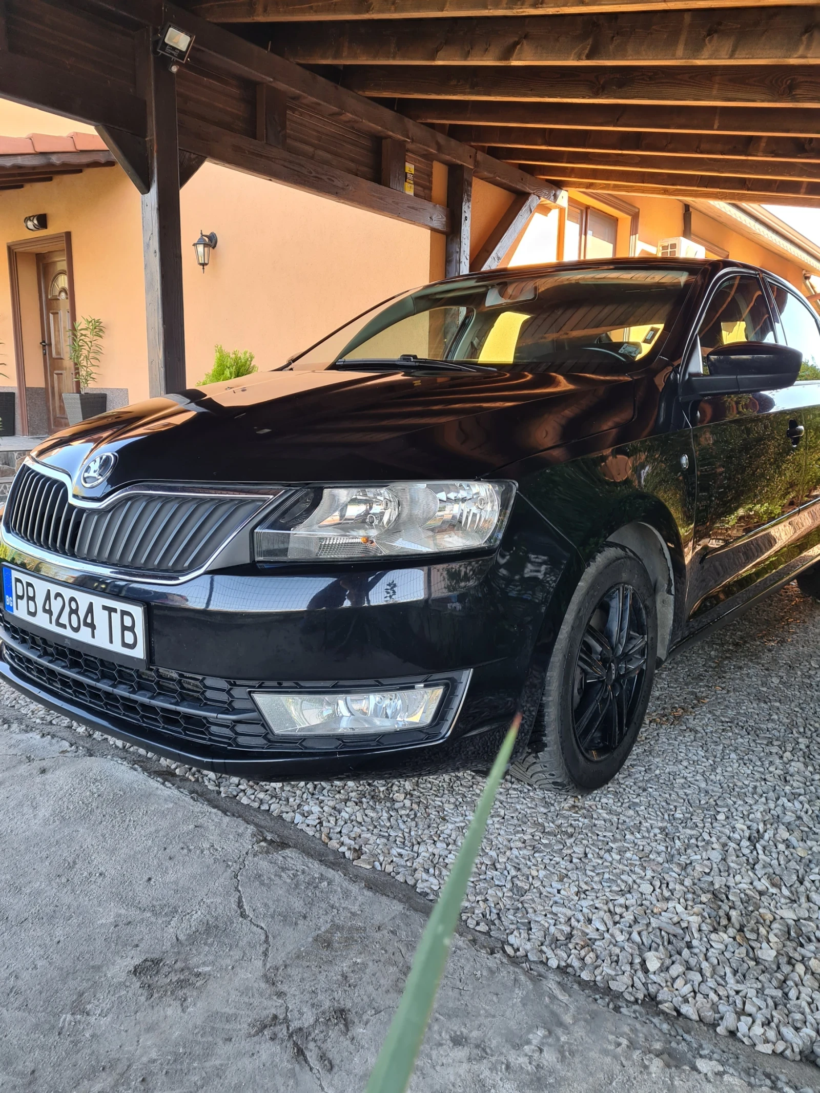 Skoda Rapid 1.6 tdi 105 к.с. - изображение 2