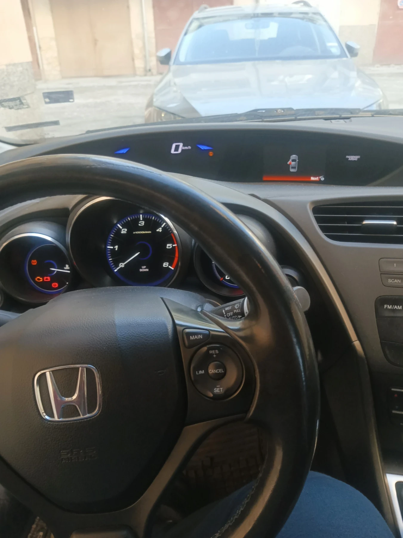 Honda Civic 1, 6d - изображение 5