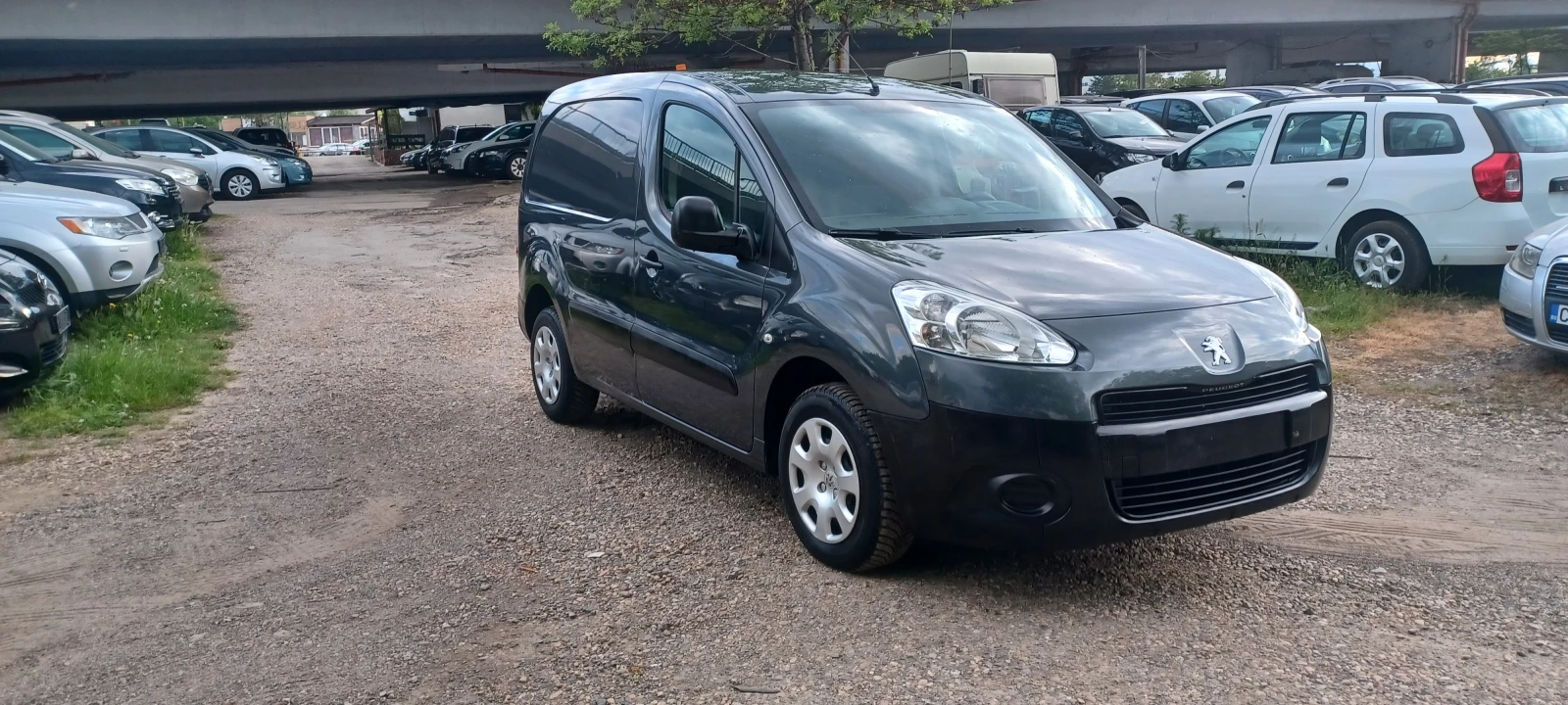 Peugeot Partner 1, 6 HDi 90кс. - изображение 2
