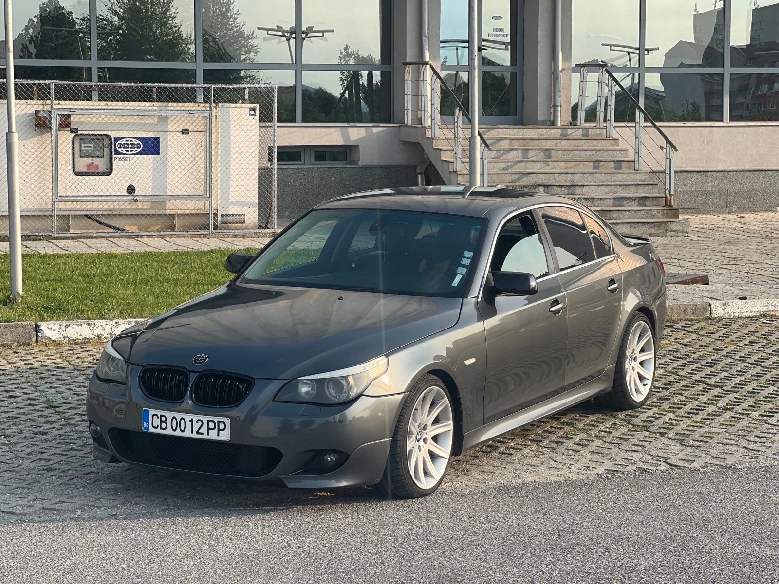 BMW 535  - изображение 6