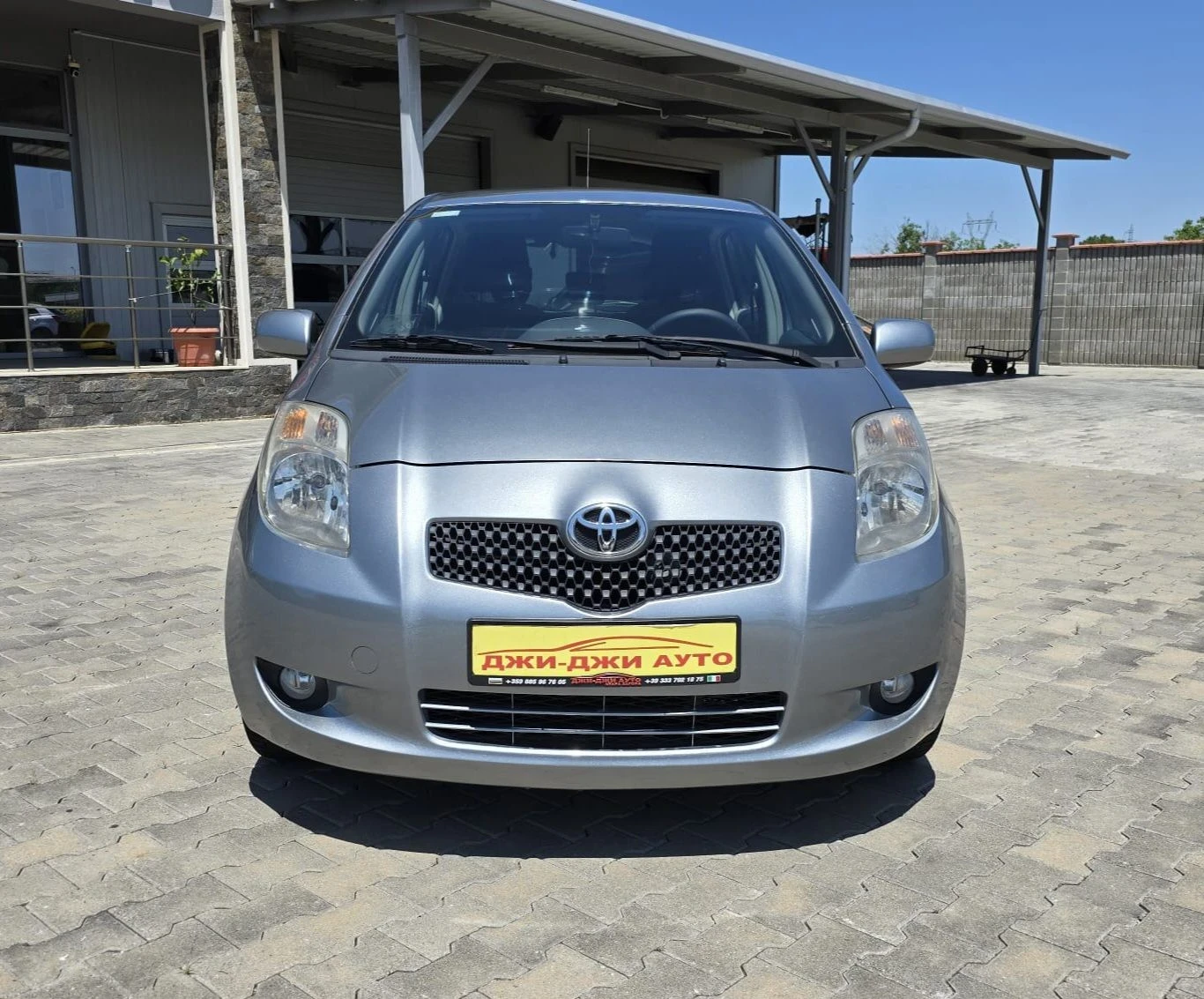 Toyota Yaris 1.4D4D - изображение 2