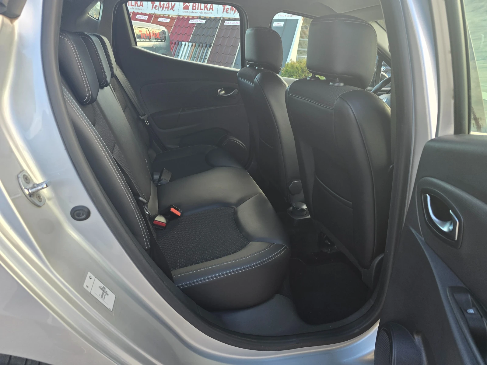 Renault Clio 0.900TCE-GPL/DESIGN-MOSCHINO - изображение 7