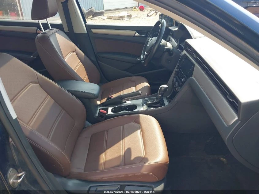 VW Passat 2.0L I-4 DI, DOHC, VVT, TURBO, 174HP Front Wheel | Mobile.bg   10