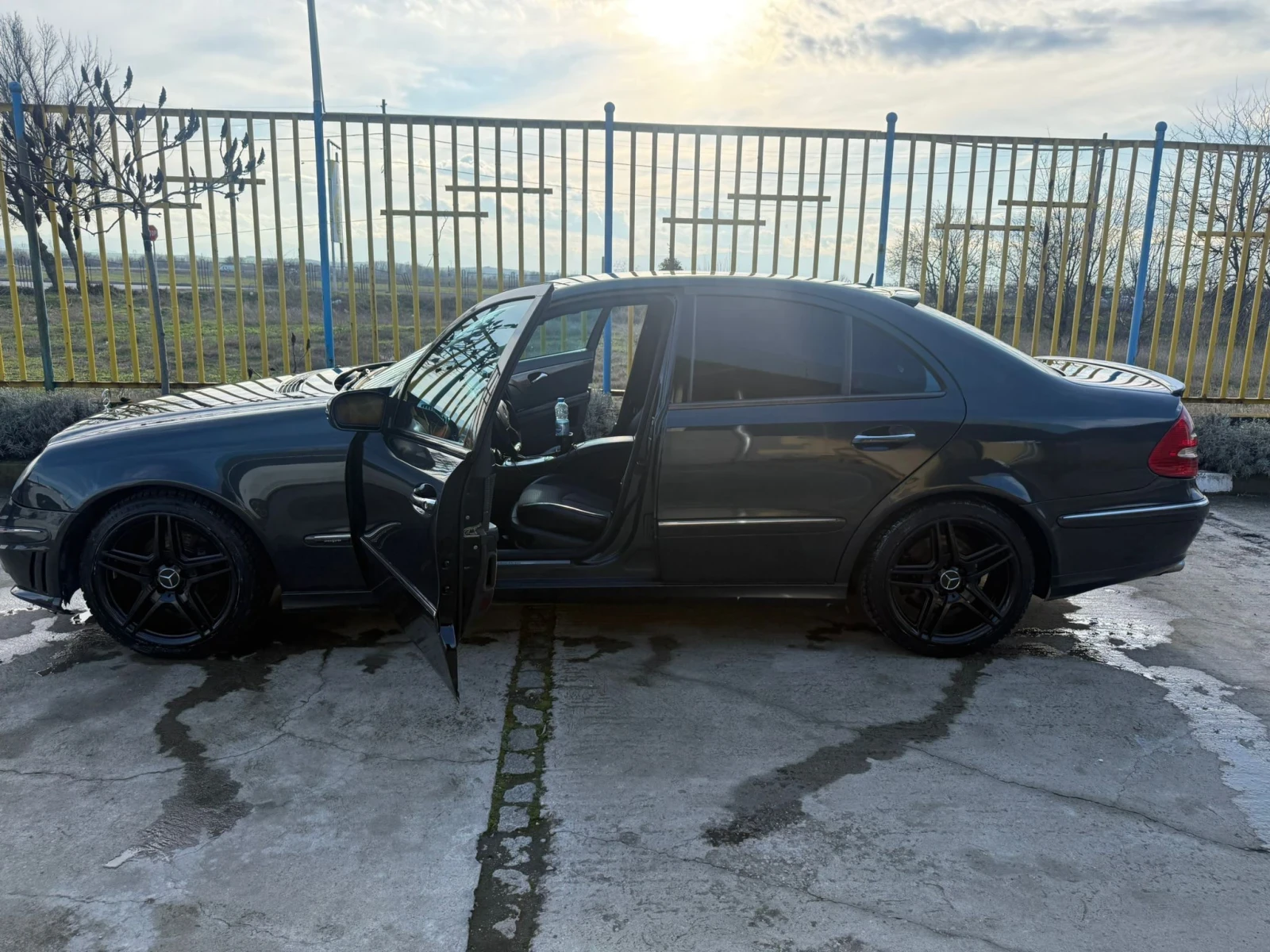 Mercedes-Benz E 320  - изображение 5