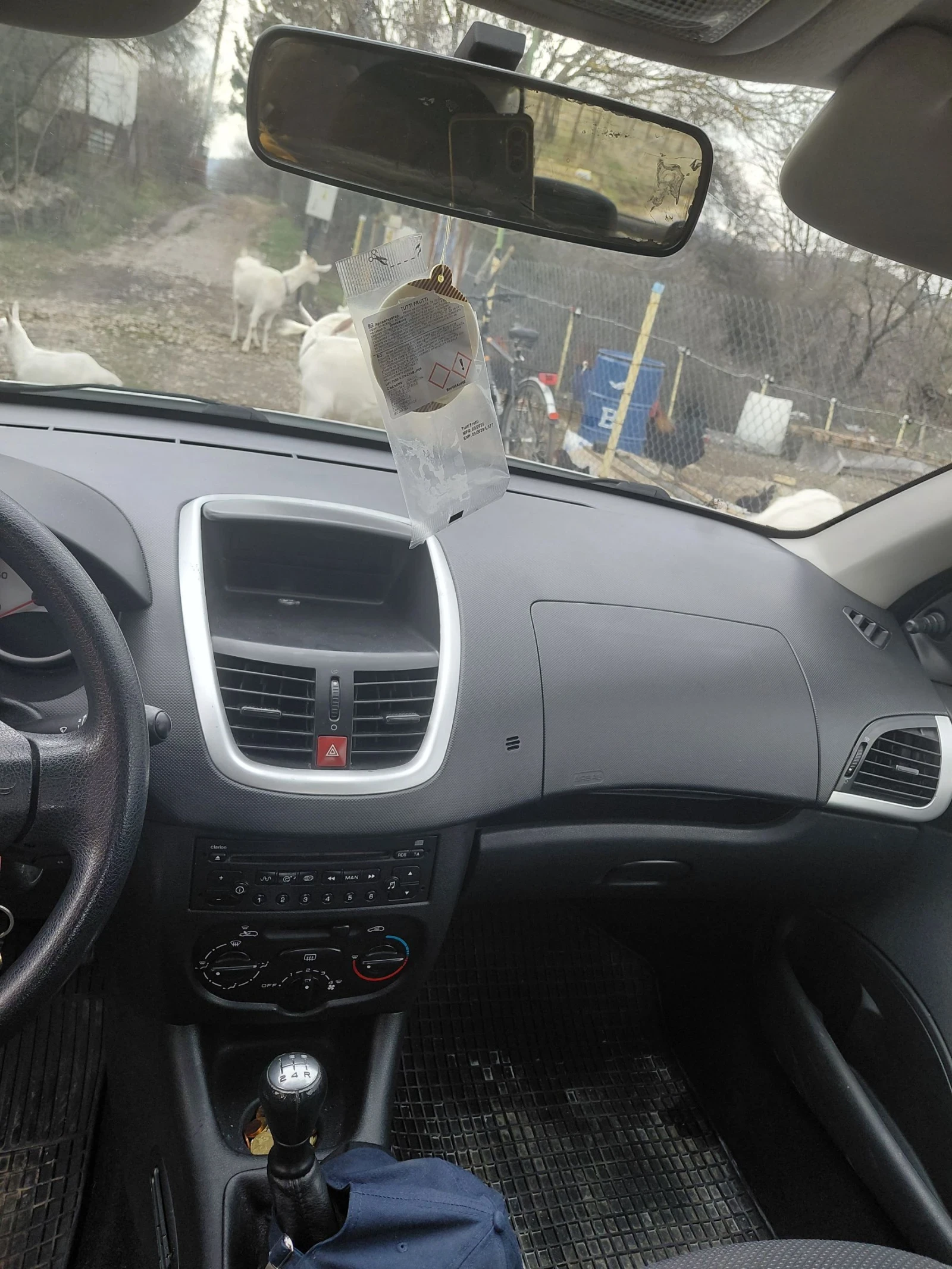 Peugeot 206, снимка 6 - Автомобили и джипове - 53720448