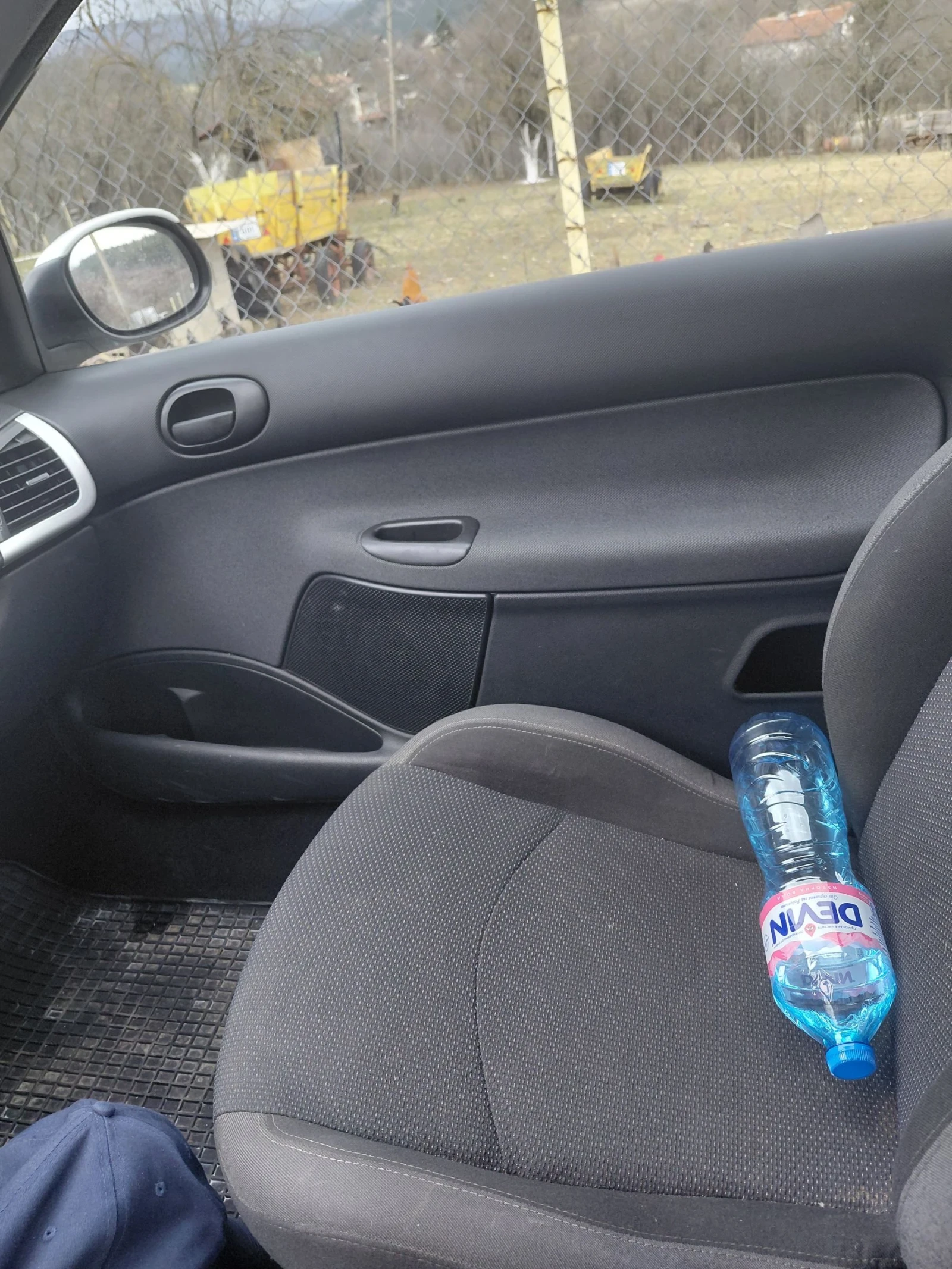 Peugeot 206, снимка 8 - Автомобили и джипове - 53720448