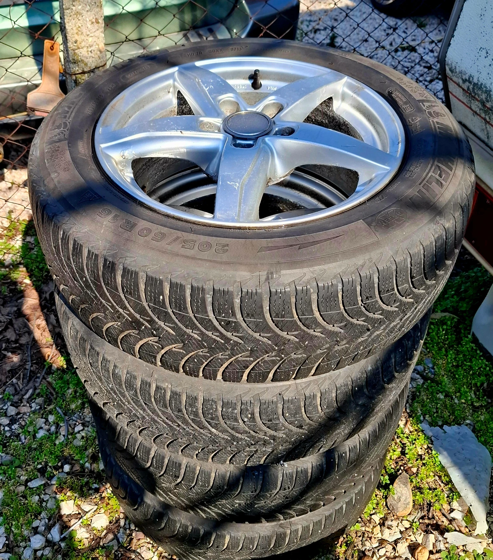 Audi A4 2.0 TDI, снимка 13 - Автомобили и джипове - 53735269