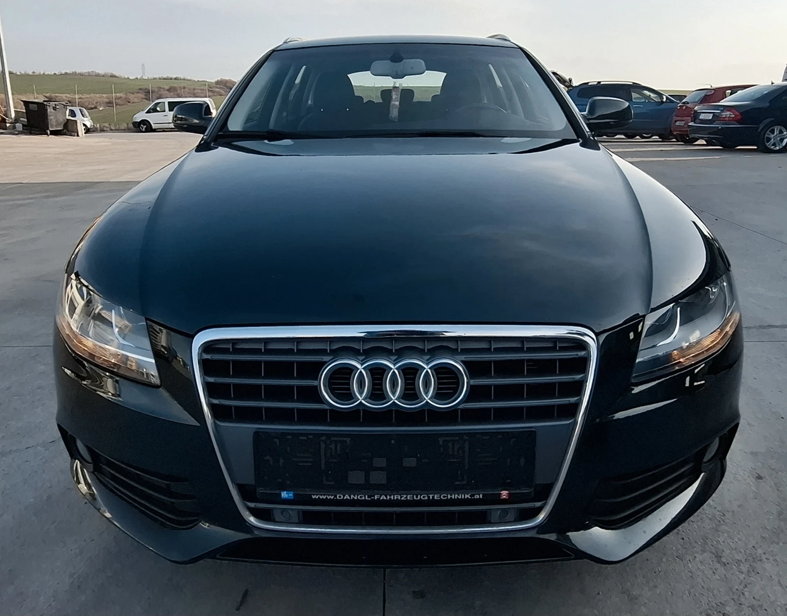Audi A4 2.0 TDI, снимка 2 - Автомобили и джипове - 53735269