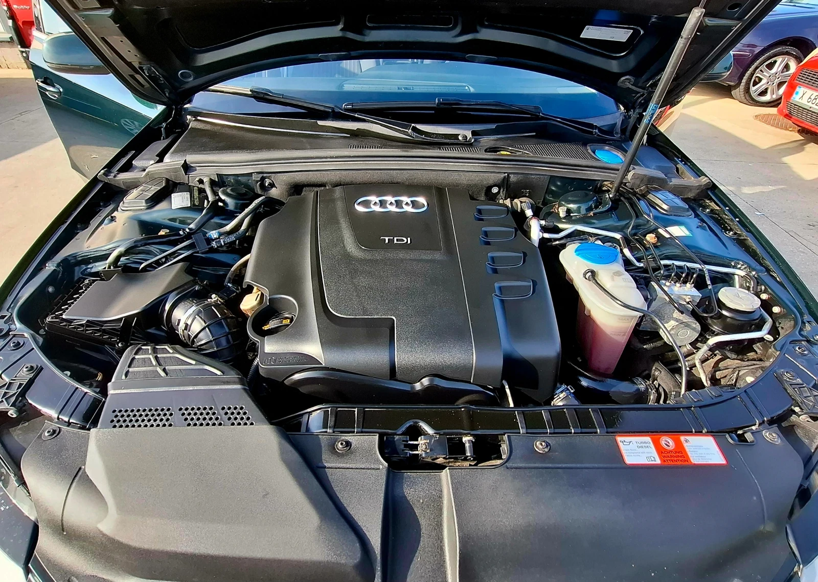 Audi A4 2.0 TDI, снимка 9 - Автомобили и джипове - 53735269