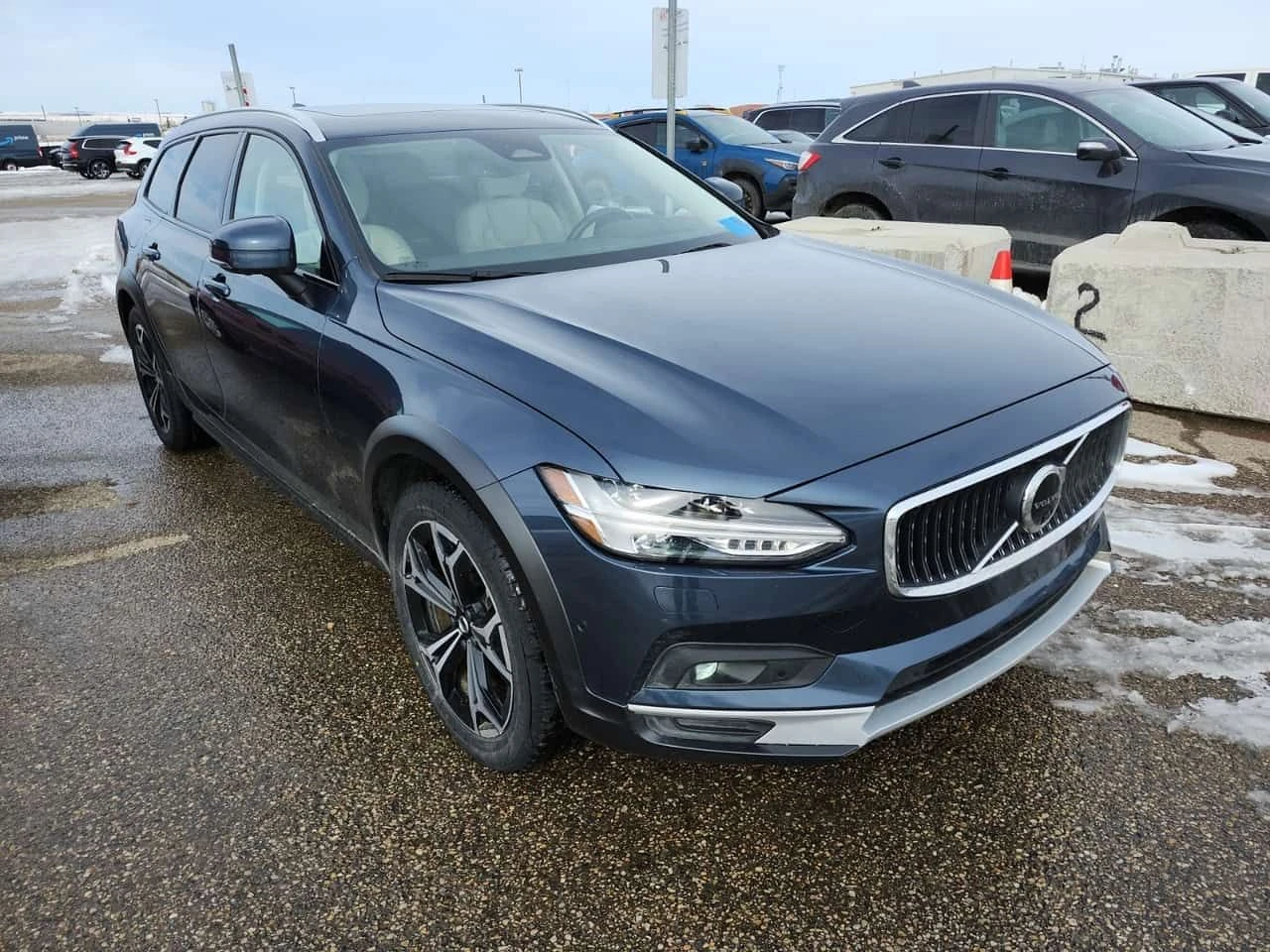 Volvo V90 Cross Country PANO����| 2 �����| CARFAX|  | Mobile.bg � ����������� 2