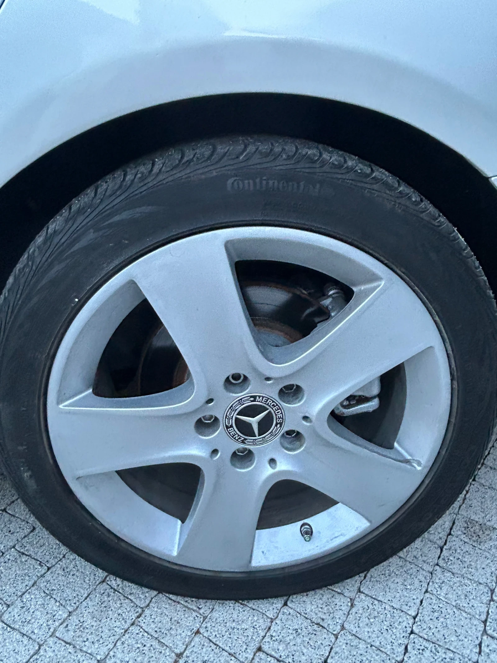 Mercedes-Benz CLA 250 2.0, снимка 14 - Автомобили и джипове - 53947511