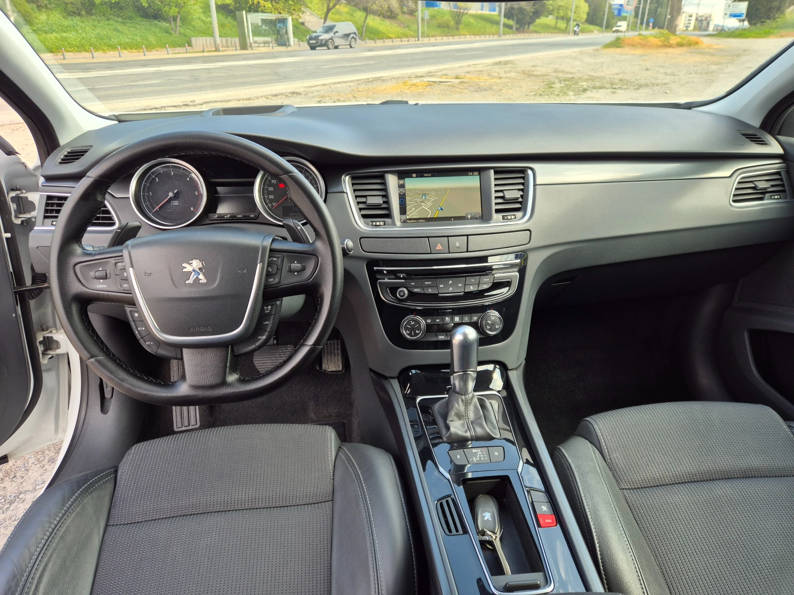 Peugeot 508 2.0HDI Автомат 180кс, снимка 14 - Автомобили и джипове - 54252908