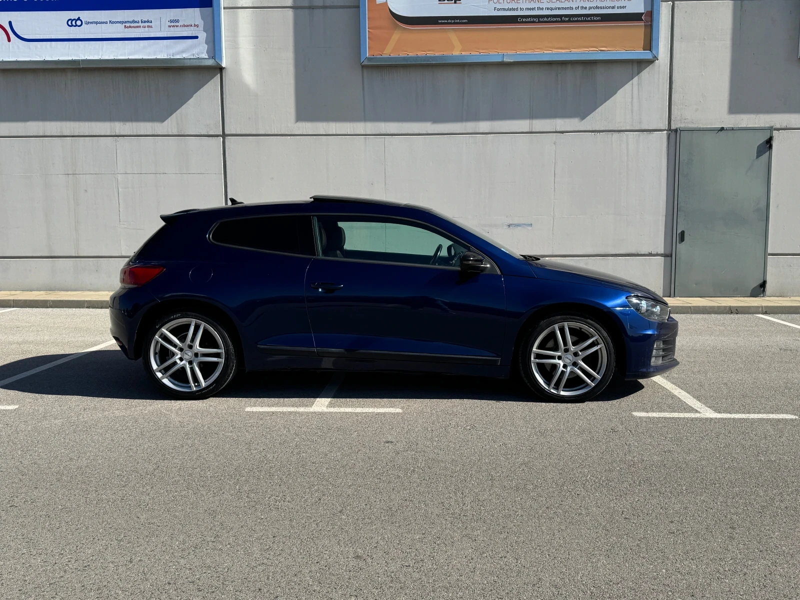 VW Scirocco 2.0Turbo DSG фейс EXCLUSIVE , снимка 6 - Автомобили и джипове - 54311480