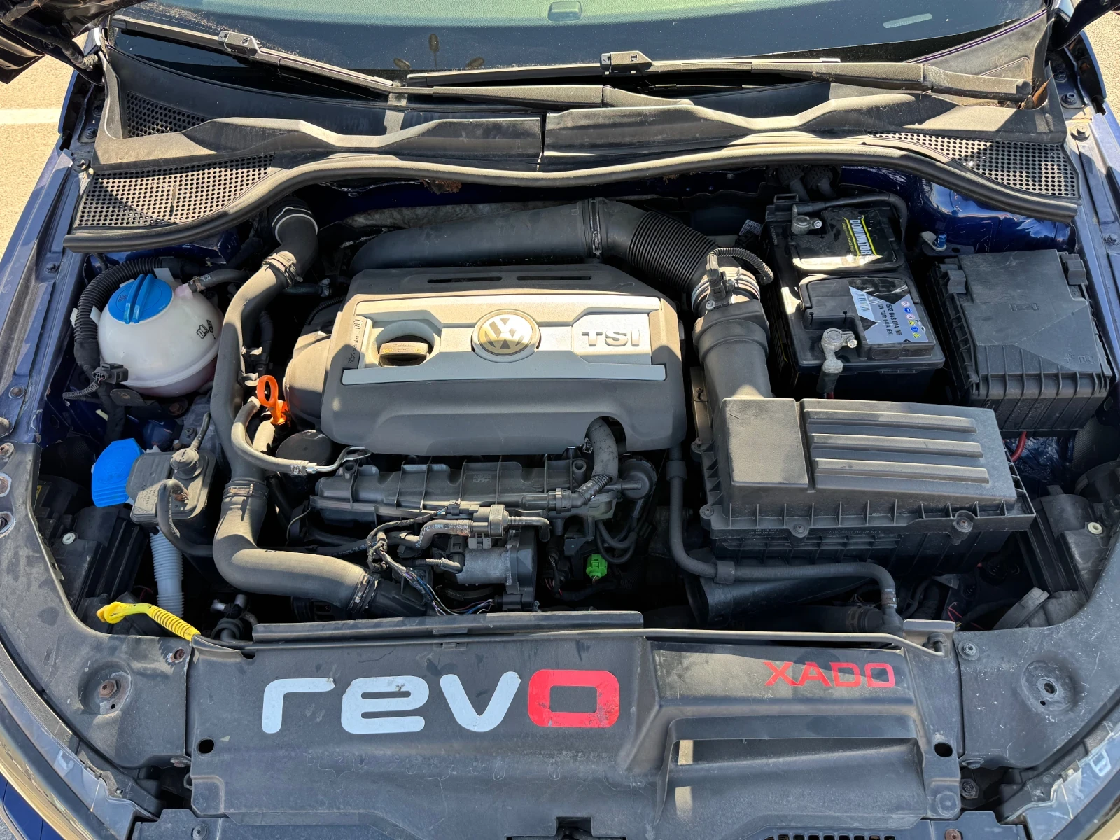 VW Scirocco 2.0Turbo DSG фейс EXCLUSIVE , снимка 17 - Автомобили и джипове - 54311480