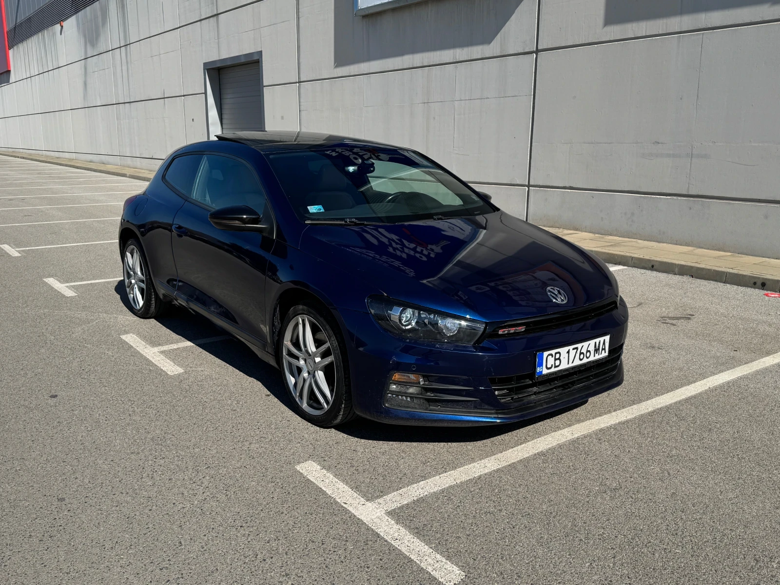 VW Scirocco 2.0Turbo DSG фейс EXCLUSIVE , снимка 8 - Автомобили и джипове - 54311480