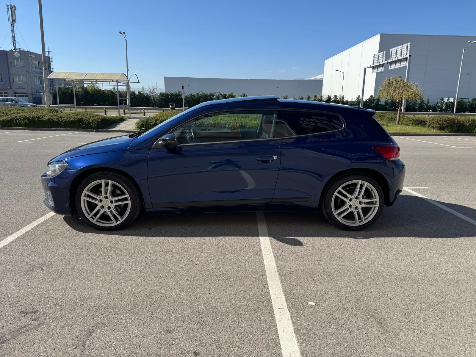 VW Scirocco 2.0Turbo DSG фейс EXCLUSIVE , снимка 2 - Автомобили и джипове - 54311480