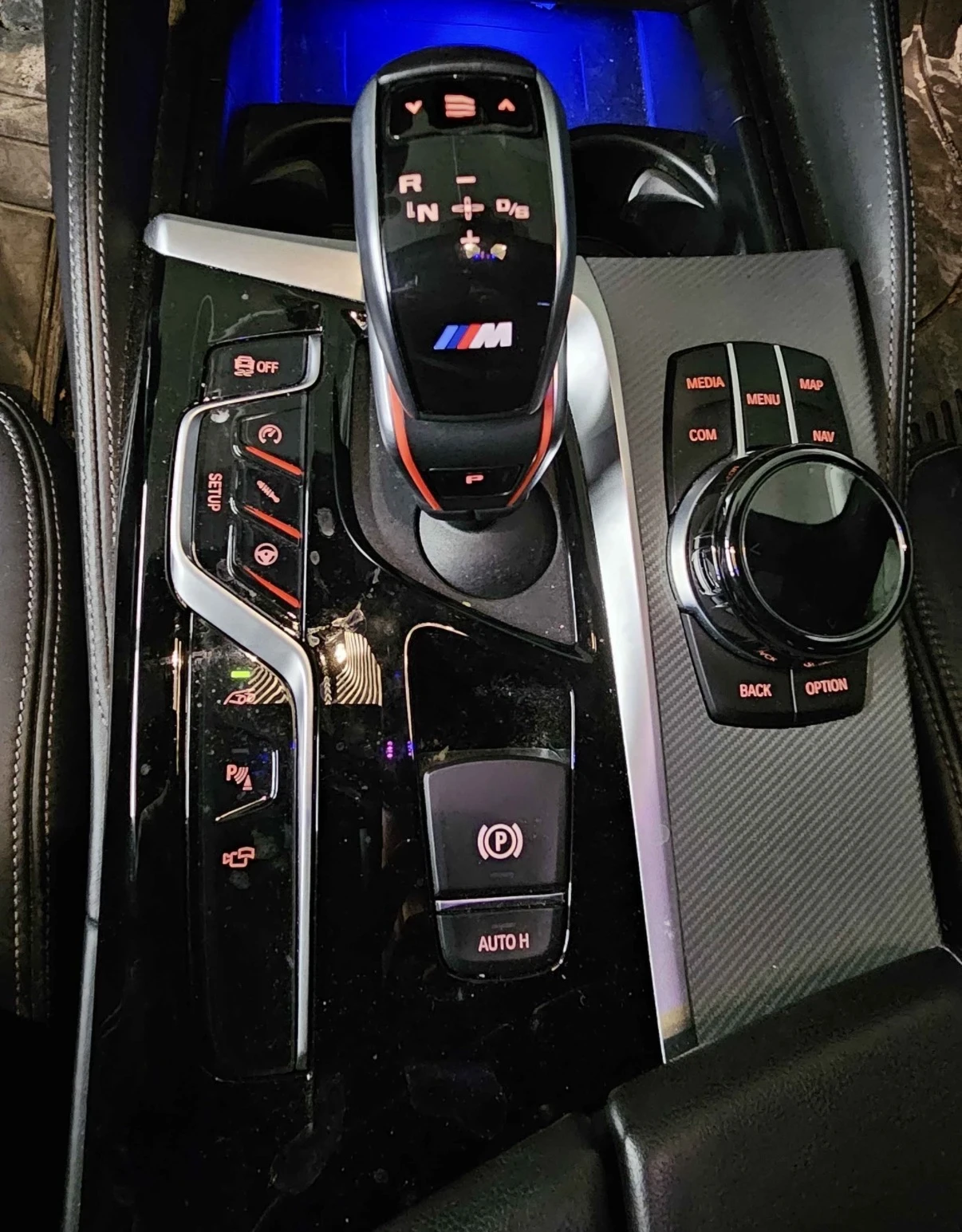 BMW M5  * 36352KM * БЕЗ ИНЦИДЕНТИ * ЦЕНА ДО БГ * , снимка 7 - Автомобили и джипове - 54359008