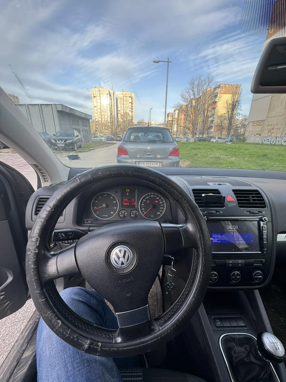 VW Golf 1.6, снимка 14 - Автомобили и джипове - 54809013