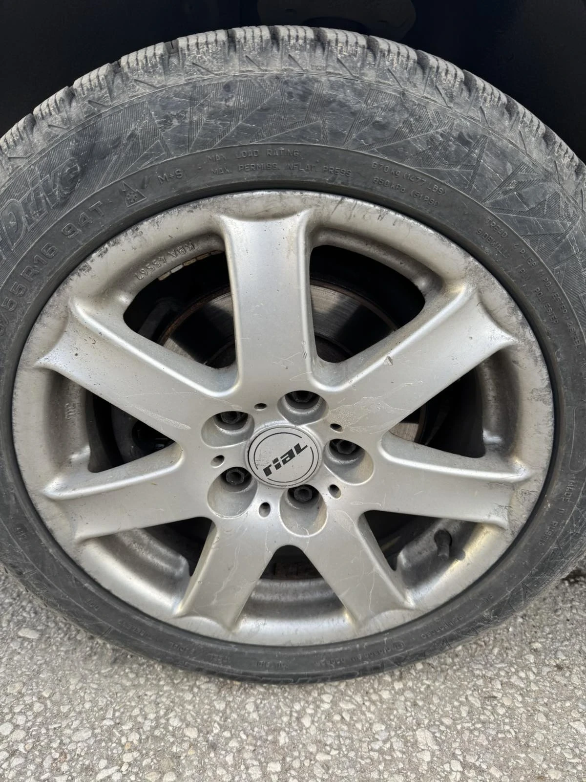 VW Golf 1.6, снимка 11 - Автомобили и джипове - 54809013