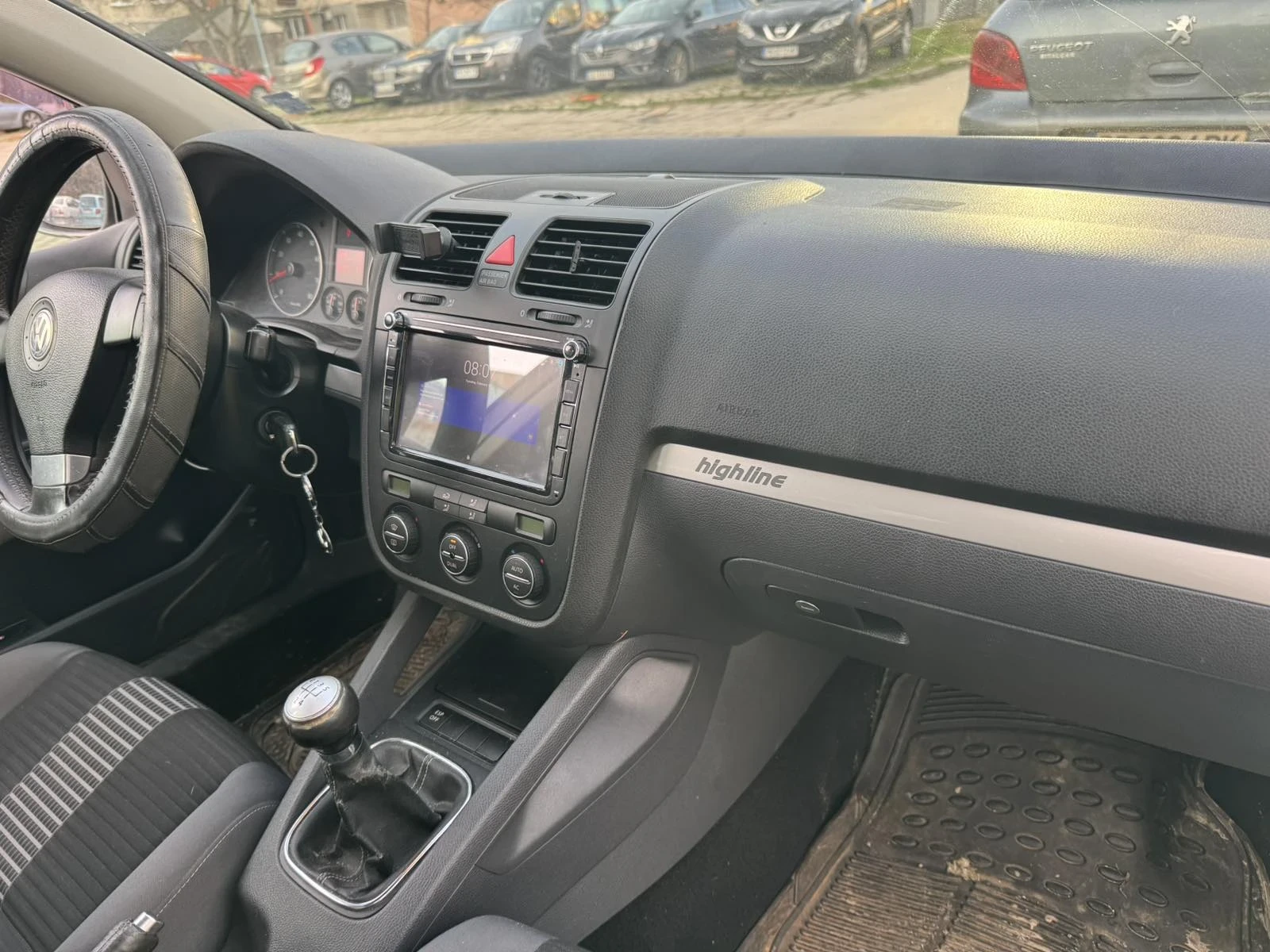 VW Golf 1.6, снимка 8 - Автомобили и джипове - 54809013