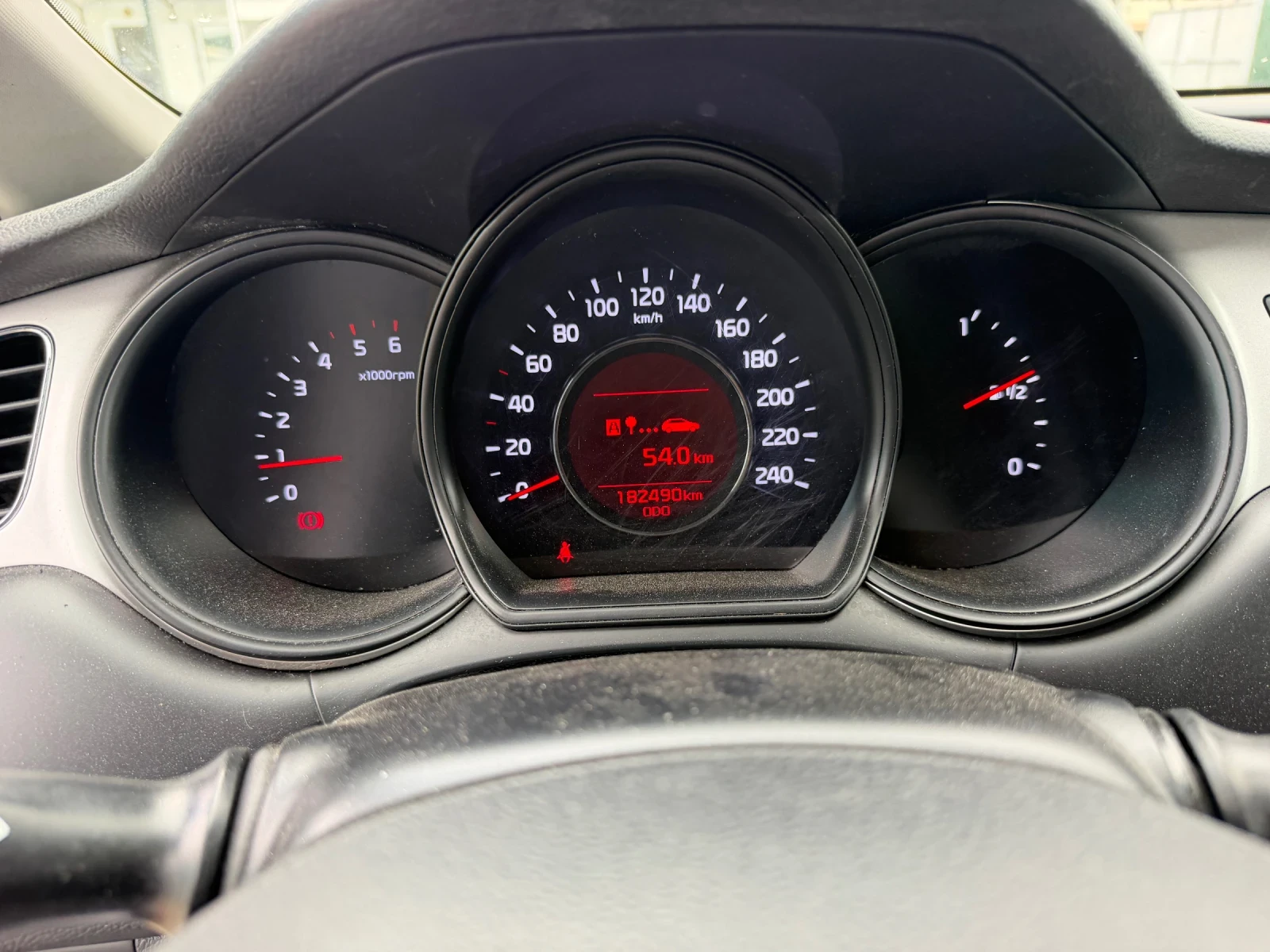 Kia Ceed 1.6d/128hp/NAVI/EVRO5B, снимка 11 - Автомобили и джипове - 55065638