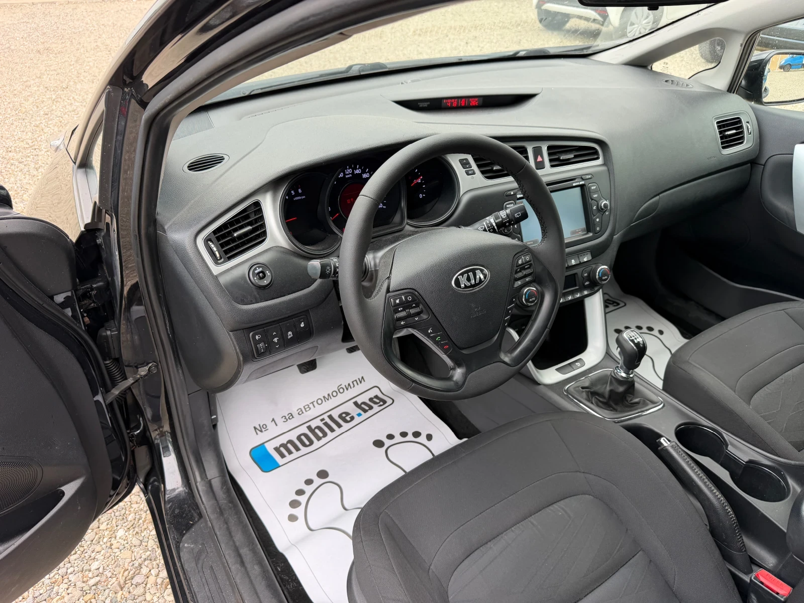 Kia Ceed 1.6d/128hp/NAVI/EVRO5B, снимка 8 - Автомобили и джипове - 55065638
