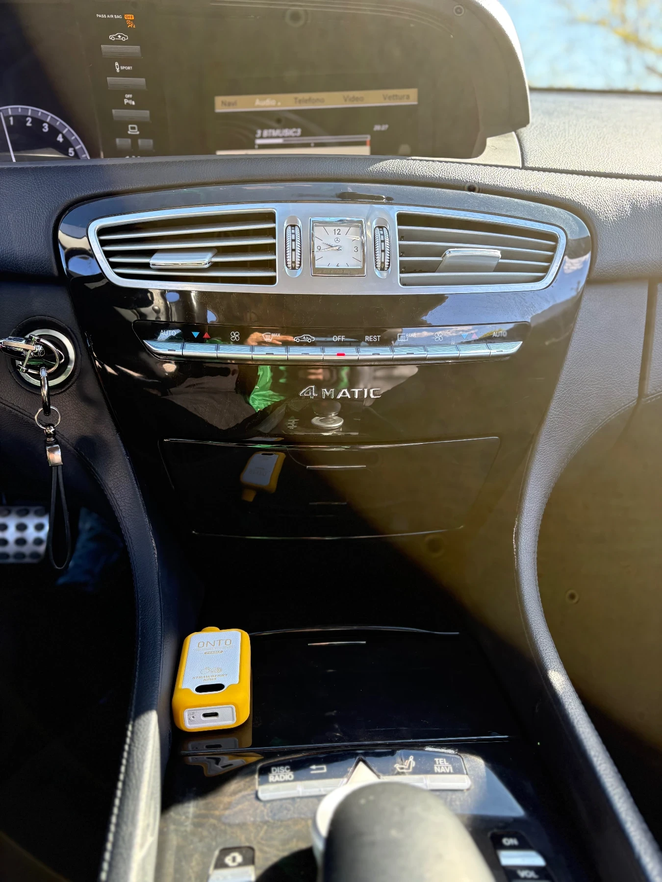 Mercedes-Benz CL 500 4MATIC, снимка 8 - Автомобили и джипове - 55071074