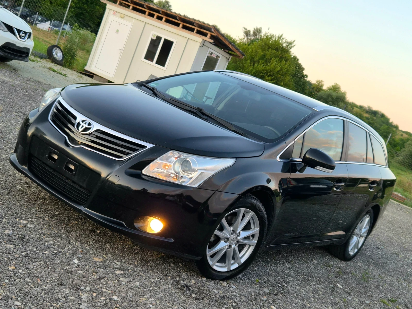 Toyota Avensis 2.0 D4d* 126 FULL | Mobile.bg � ����������� 1