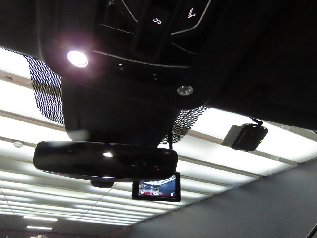 Audi Rs7 ЛЮК* HUD* 360* KEYLESS* ПОДГРЕВ ВОЛАН* КРАЙНА ЦЕНА, снимка 12 - Автомобили и джипове - 55336570