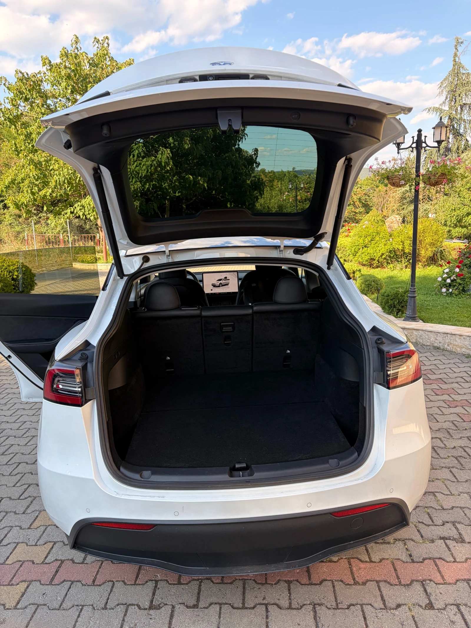 Tesla Model Y LR / Enhanced Autopilot, снимка 7 - Автомобили и джипове - 55467177