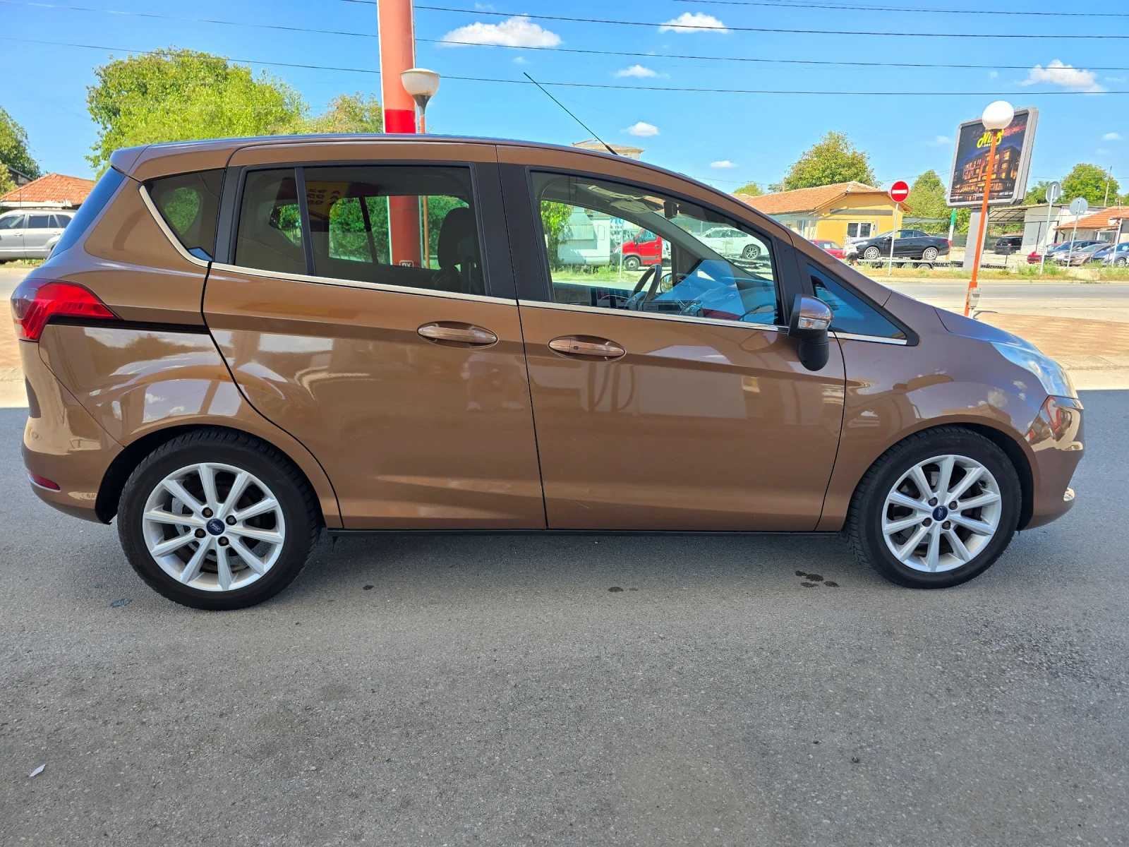 Ford B-Max 1.6, снимка 4 - Автомобили и джипове - 55678975