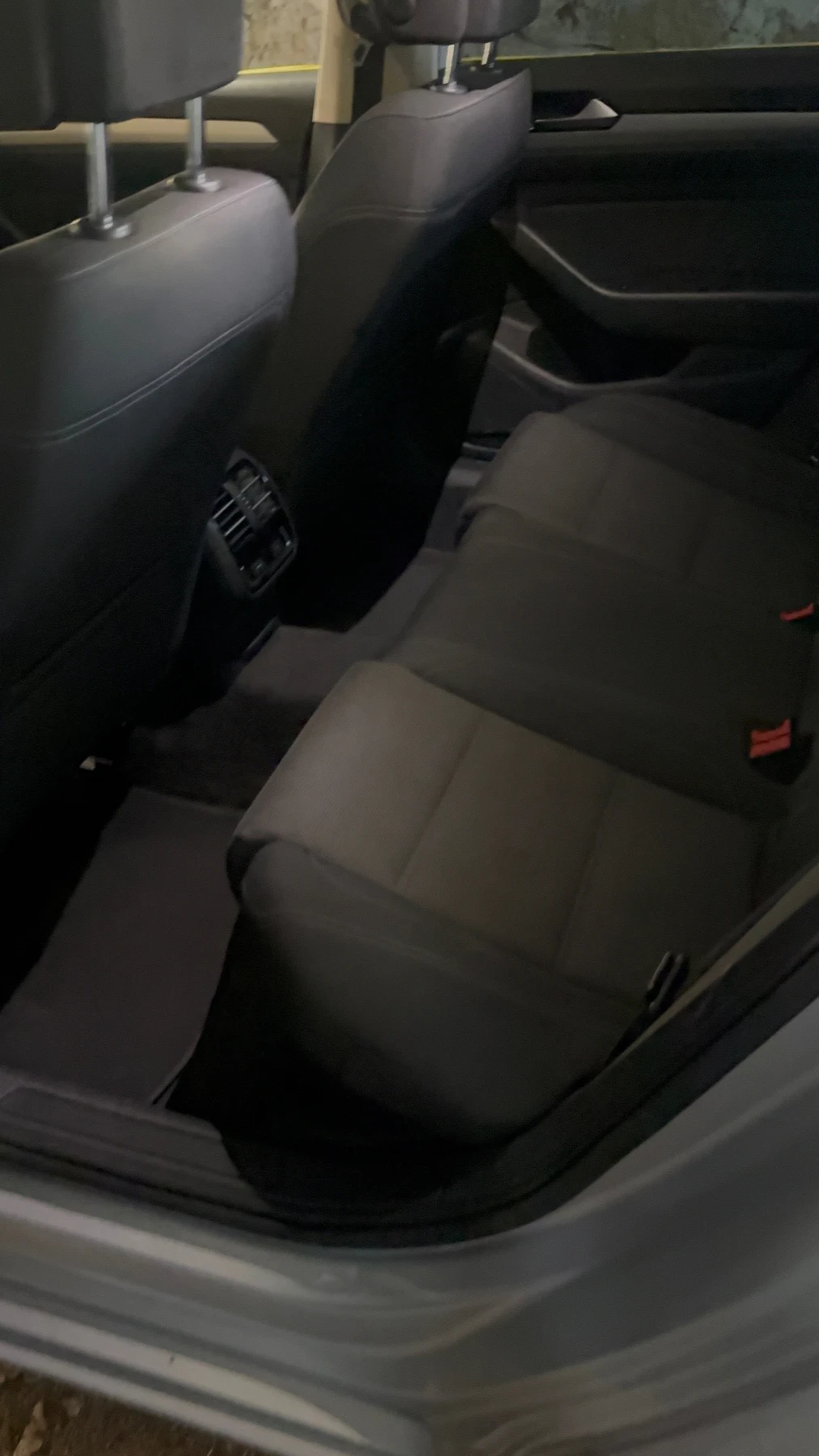 VW Passat, снимка 10 - Автомобили и джипове - 55837598