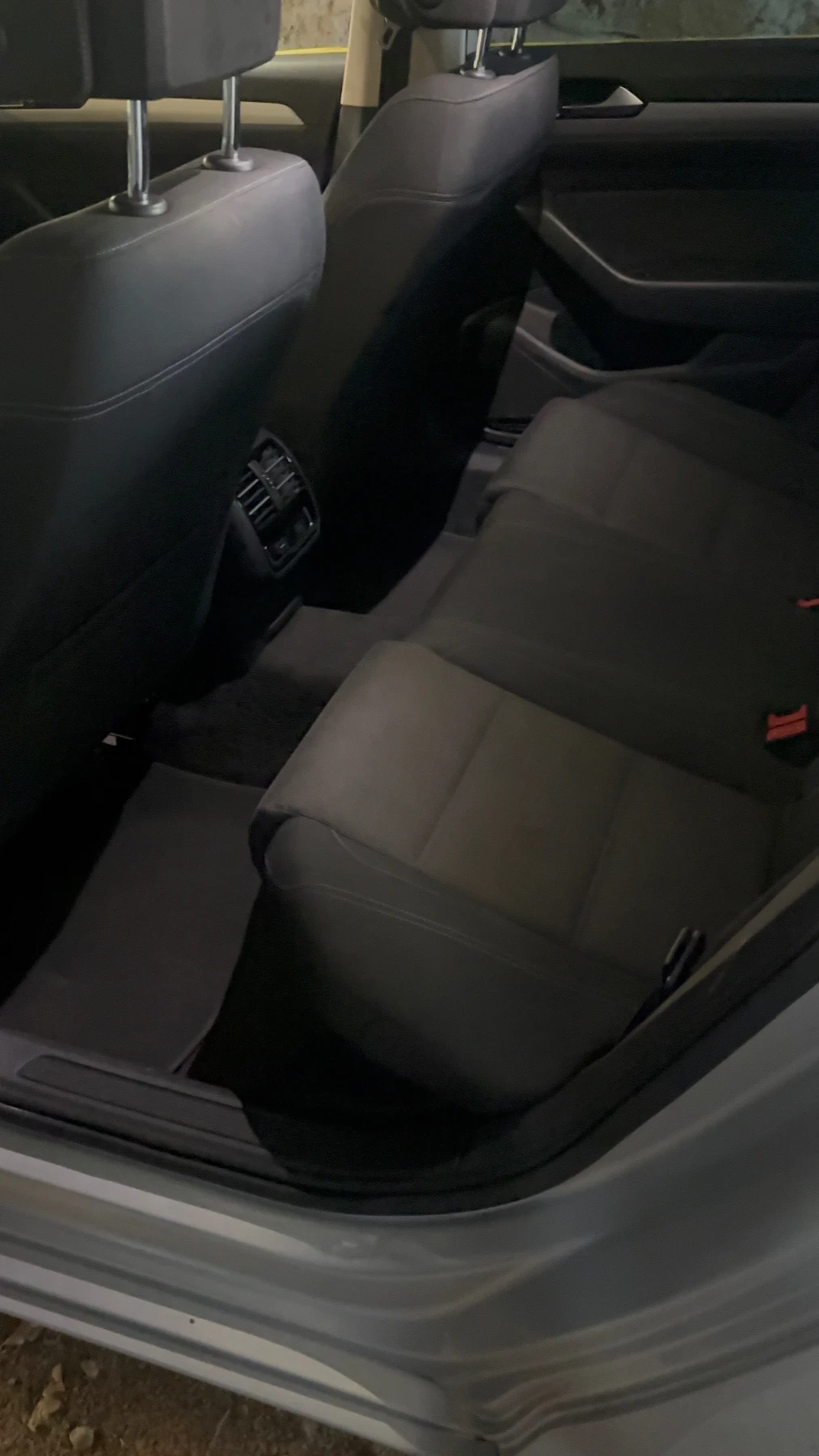 VW Passat, снимка 11 - Автомобили и джипове - 55837598