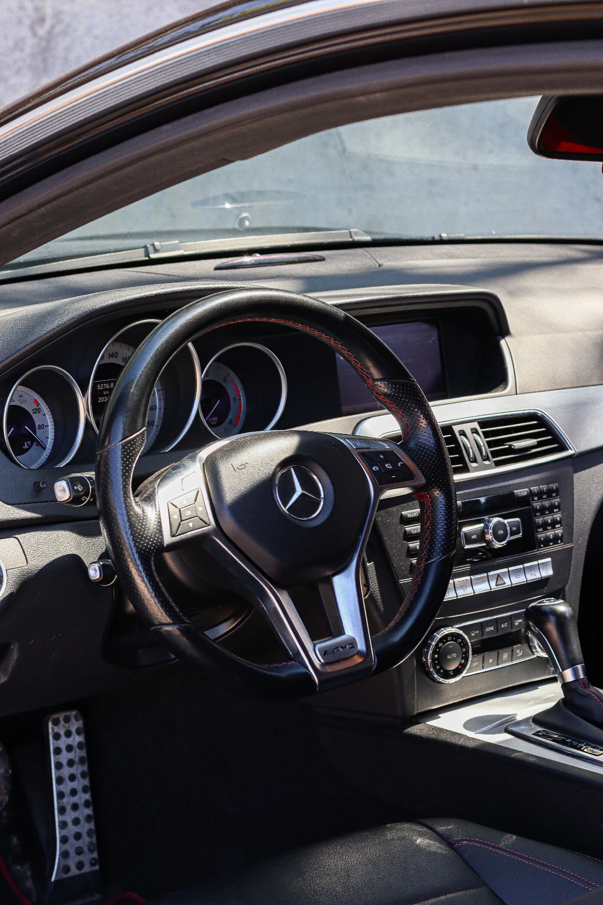 Mercedes-Benz C 250 Coupe AMG Sport Edition, снимка 4 - Автомобили и джипове - 55876752