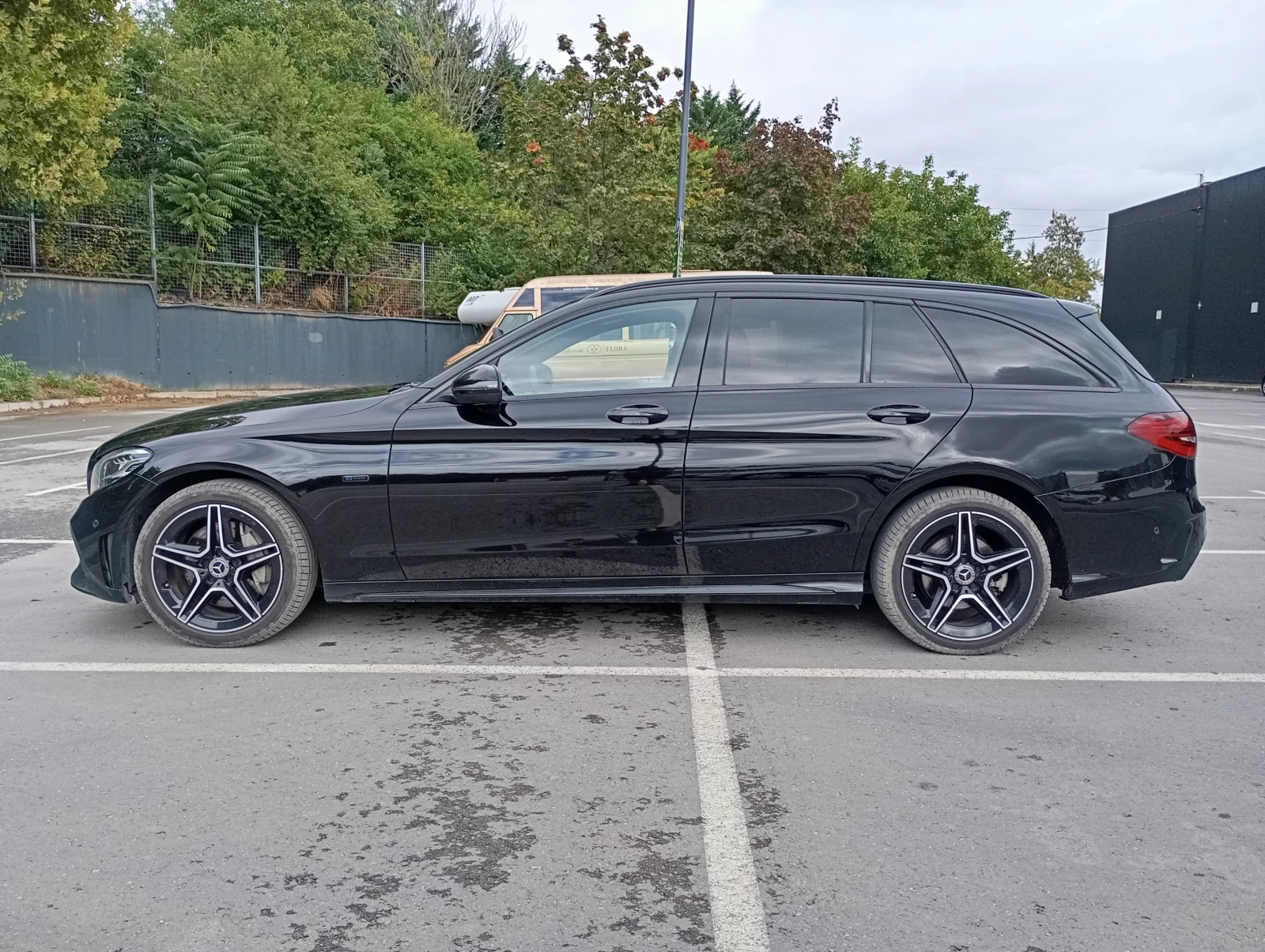 Mercedes-Benz C 300 DE Plug-in-Hybrid, снимка 9 - Автомобили и джипове - 56058620