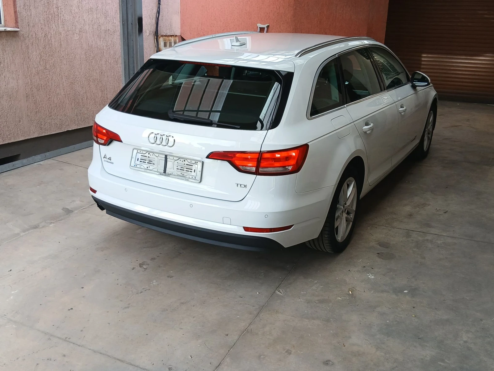 Audi A4 Б9 150ks.151000km.S TRONIK, снимка 3 - Автомобили и джипове - 56095950