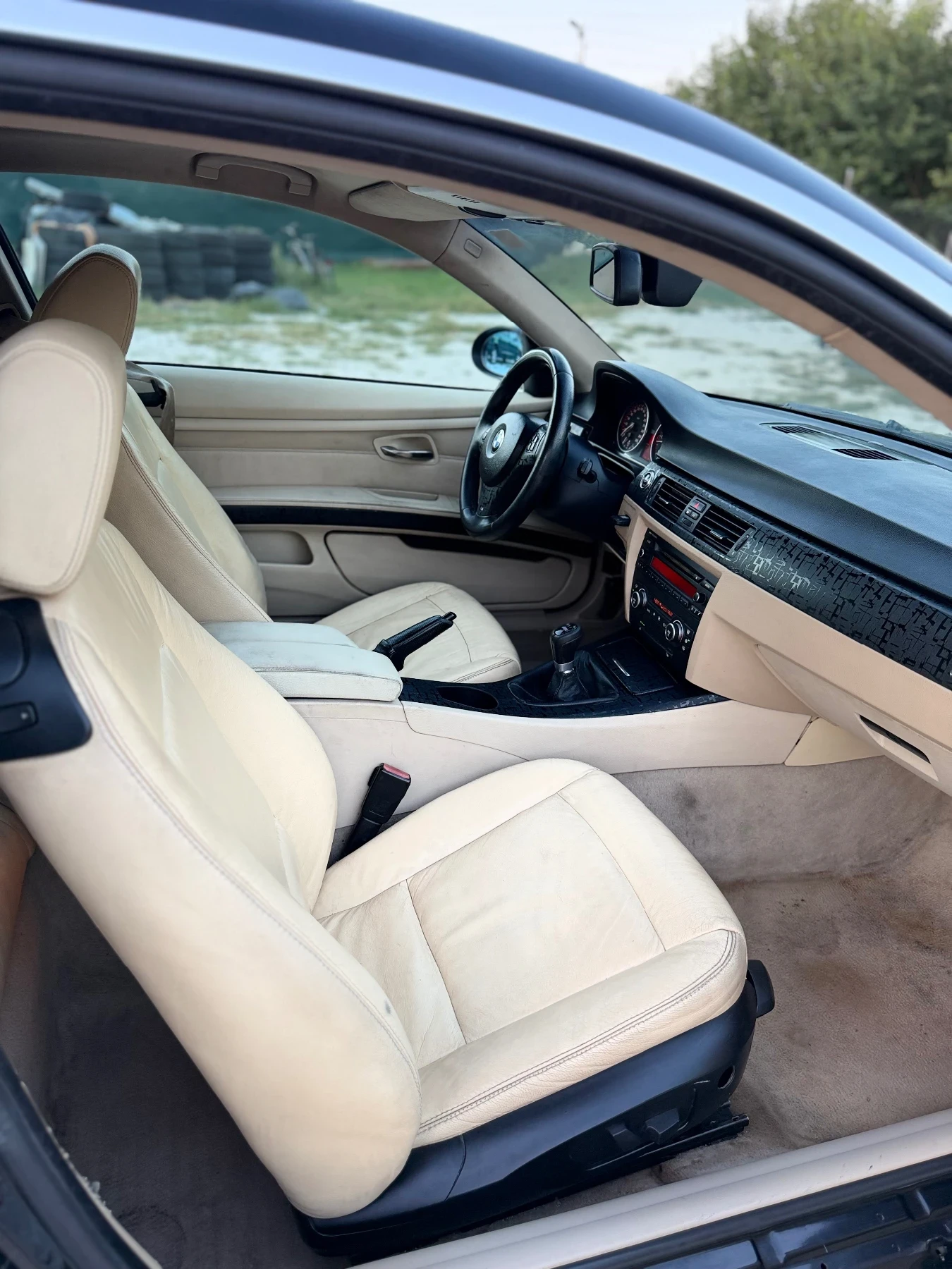 BMW 325 D 2008, снимка 11 - Автомобили и джипове - 56133167