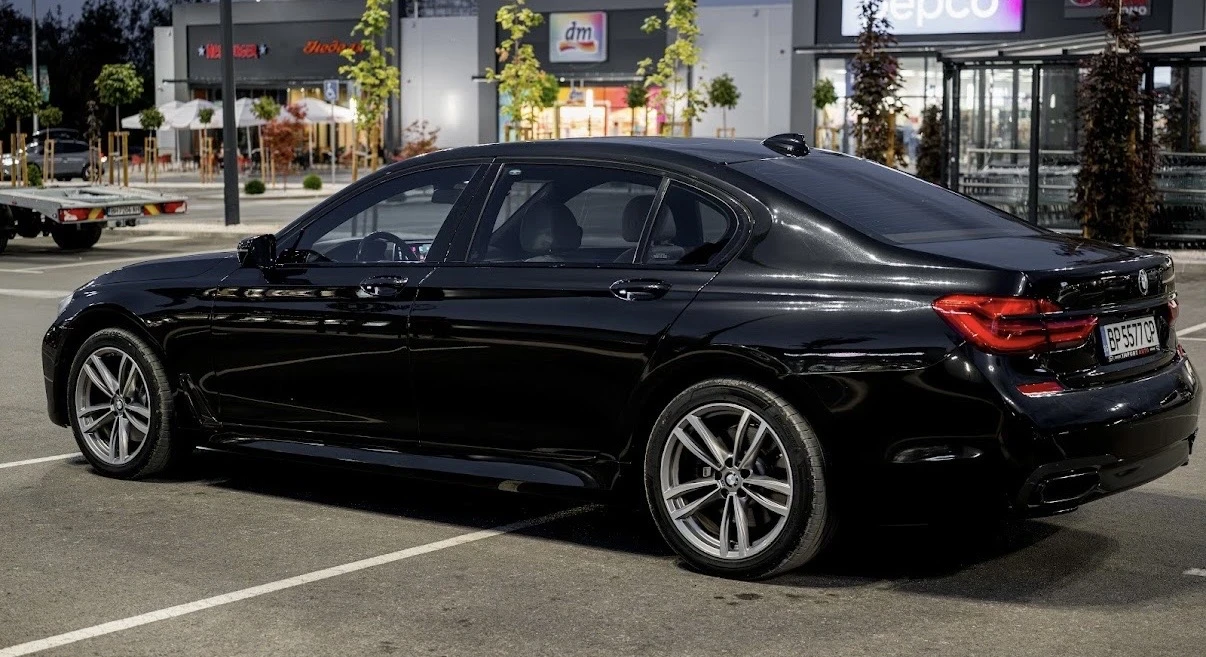 BMW 740 Li X-Drive//M-PACKET* * B58, снимка 7 - Автомобили и джипове - 56205953