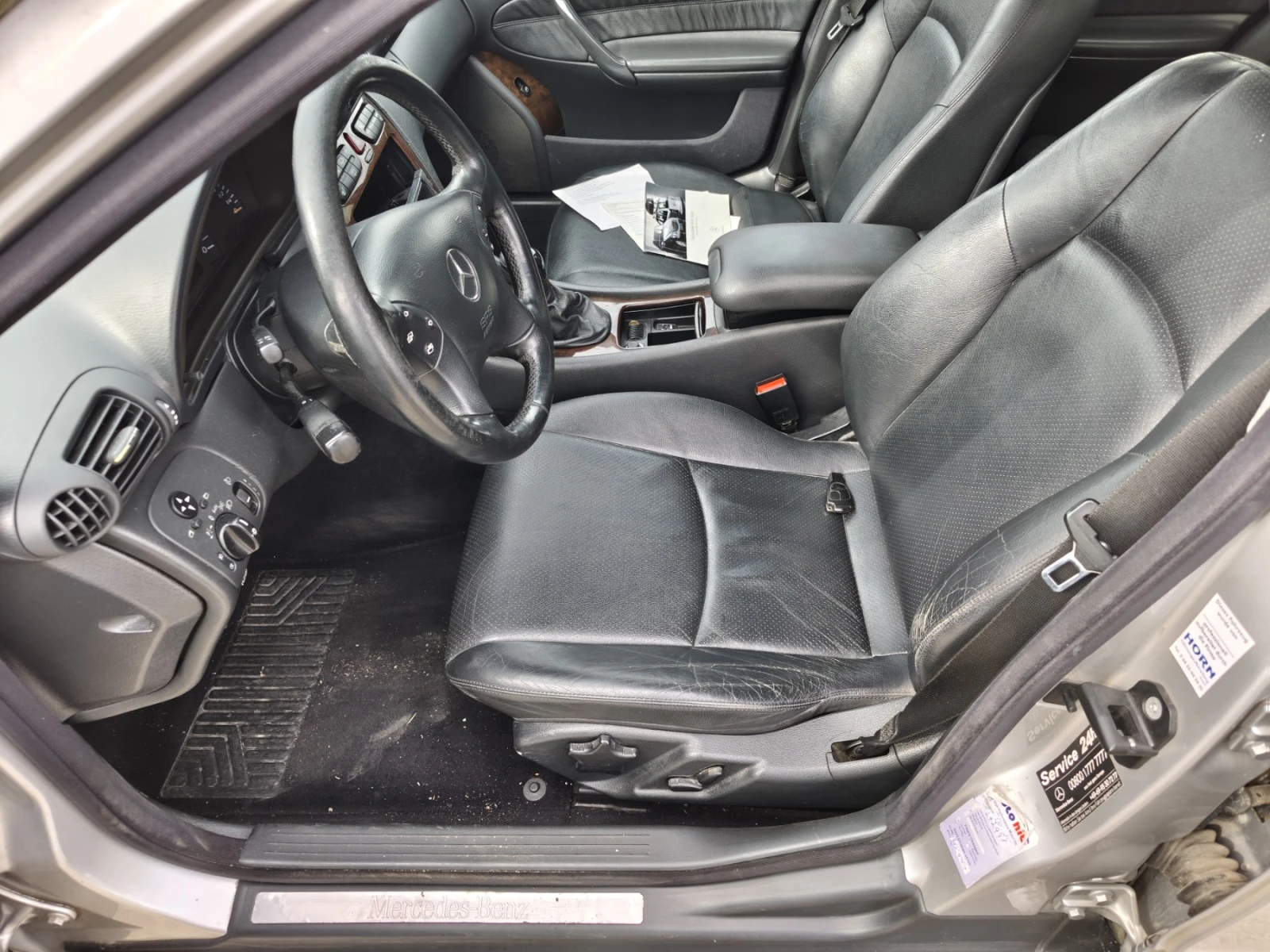 Mercedes-Benz C 200 Kompresor, снимка 6 - Автомобили и джипове - 56268033