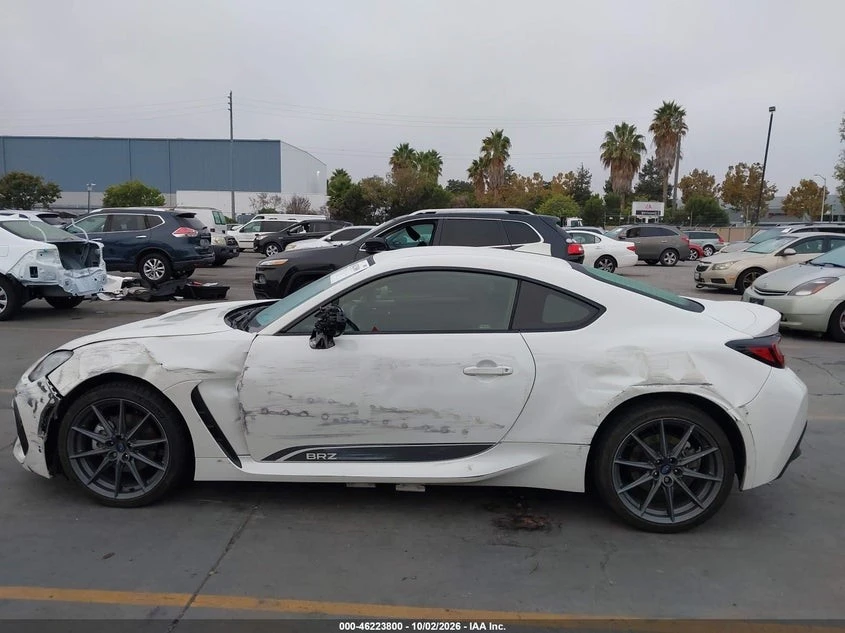 Subaru BRZ LIMITED, снимка 8 - Автомобили и джипове - 56463076