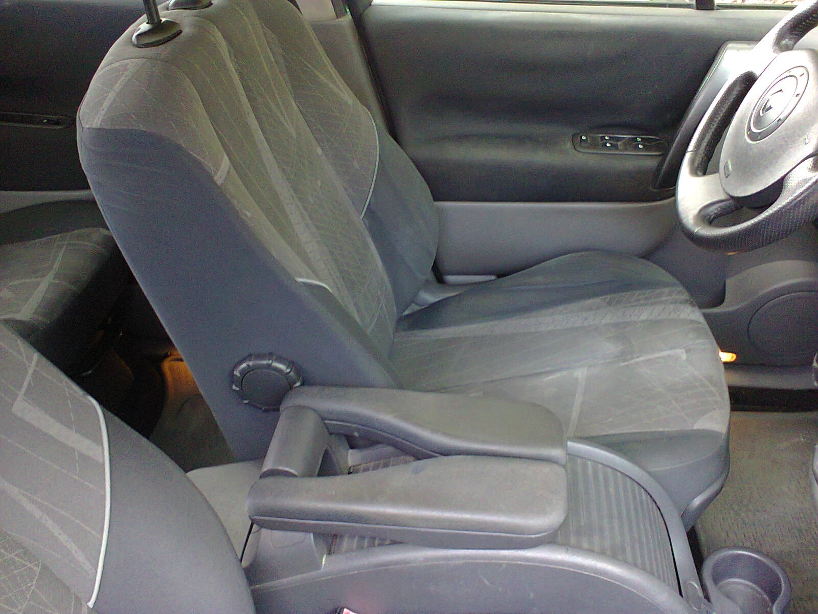 Renault Scenic 1.5* * KLIMA* * , снимка 14 - Автомобили и джипове - 56567594