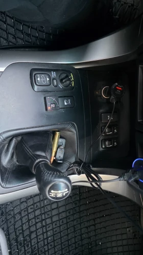 Toyota Land cruiser 4.0 бензин/ газ , снимка 12