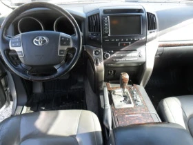 Toyota Land cruiser 200 | Mobile.bg    8