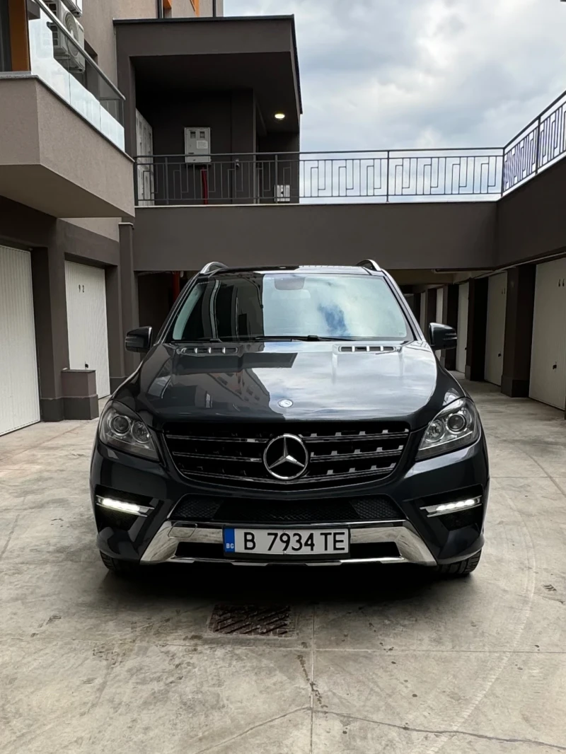 Mercedes-Benz ML 350 AMG One edition, снимка 2 - Автомобили и джипове - 47613124