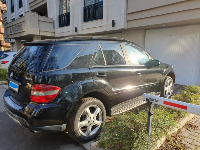 Mercedes-Benz ML 320 CDI, снимка 4 - Автомобили и джипове - 48881978