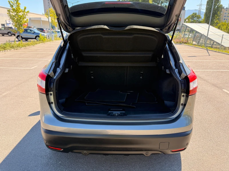Nissan Qashqai 1.6DCI* KAMERA(360)* КОЖА* ПОДГРЕВ* FULL* , снимка 7 - Автомобили и джипове - 51536280