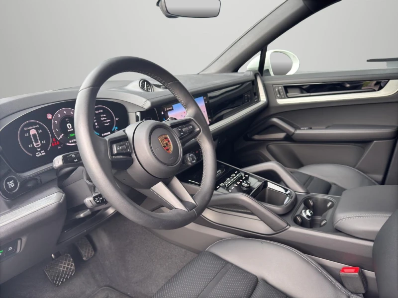 Porsche Cayenne E-HYBRID/COUPE/FACELIFT/BOSE/PANO/360/SPORT CHRONO, снимка 11 - Автомобили и джипове - 51887885
