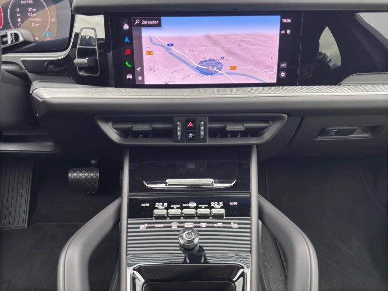 Porsche Cayenne E-HYBRID/COUPE/FACELIFT/BOSE/PANO/360/SPORT CHRONO, снимка 15 - Автомобили и джипове - 51887885